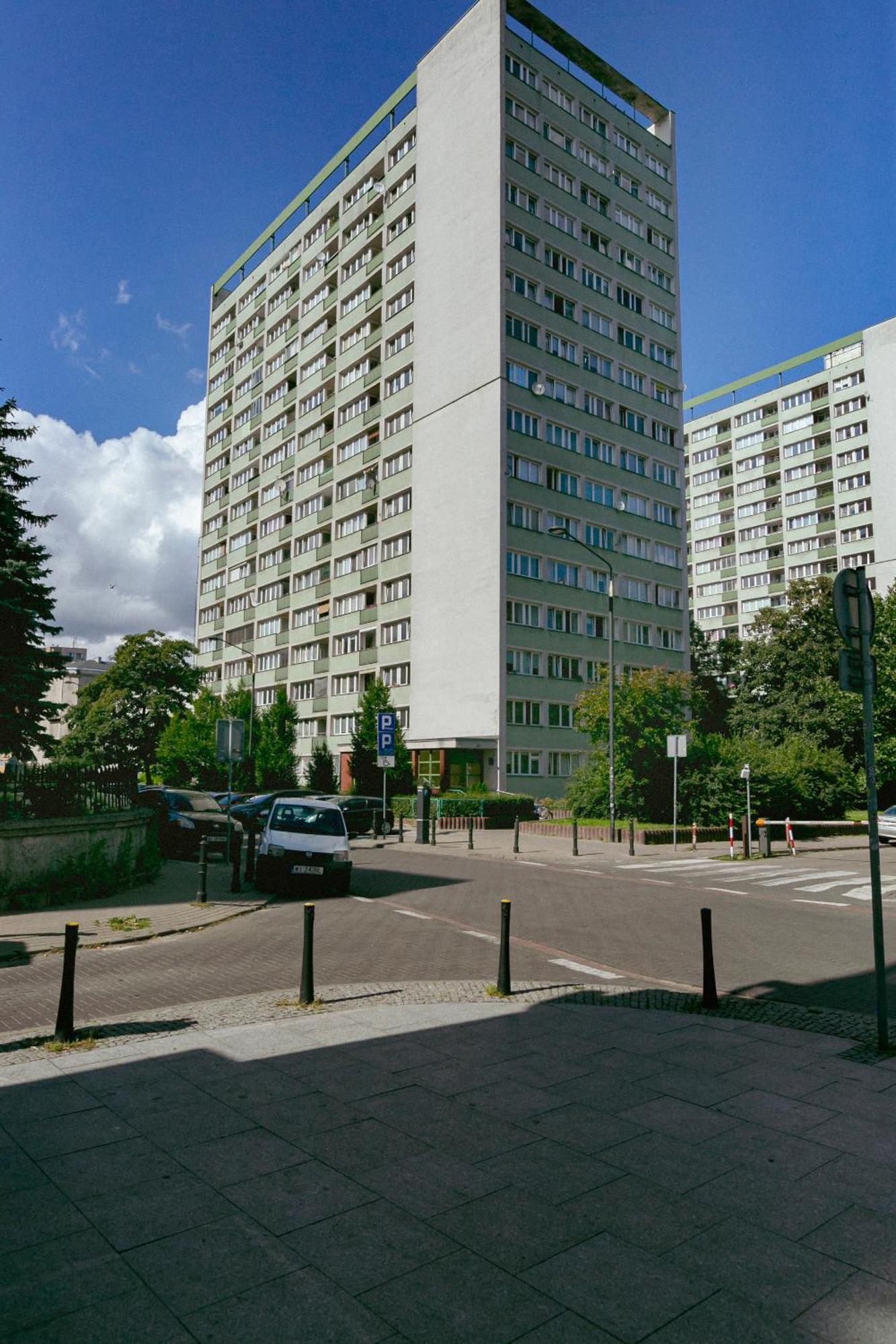 Butas Bagno 7 Grey - Stacja Metra 300m - Underground Station 300m Better *